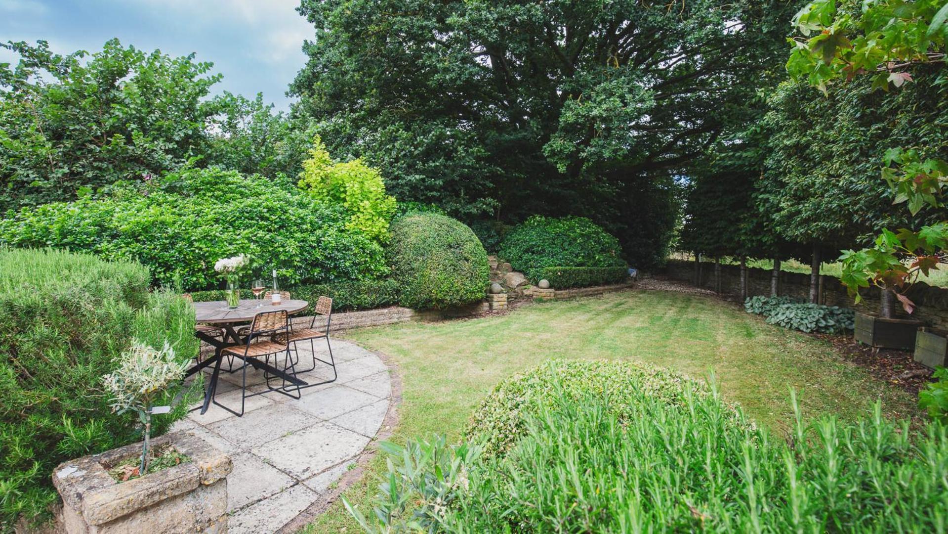 Thatch Cottage Todenham Exterior photo